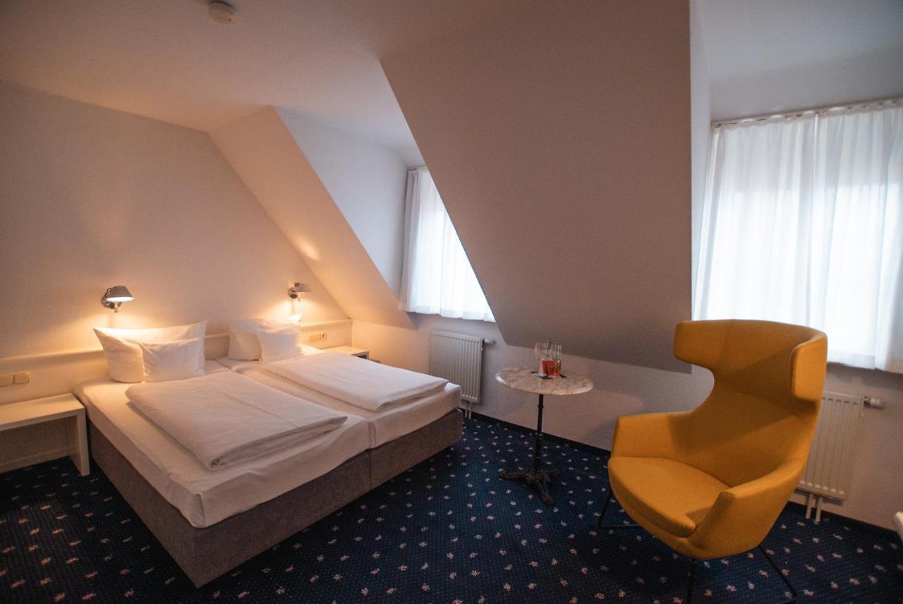 Veitshöchheim Hotel Am Main מראה חיצוני תמונה